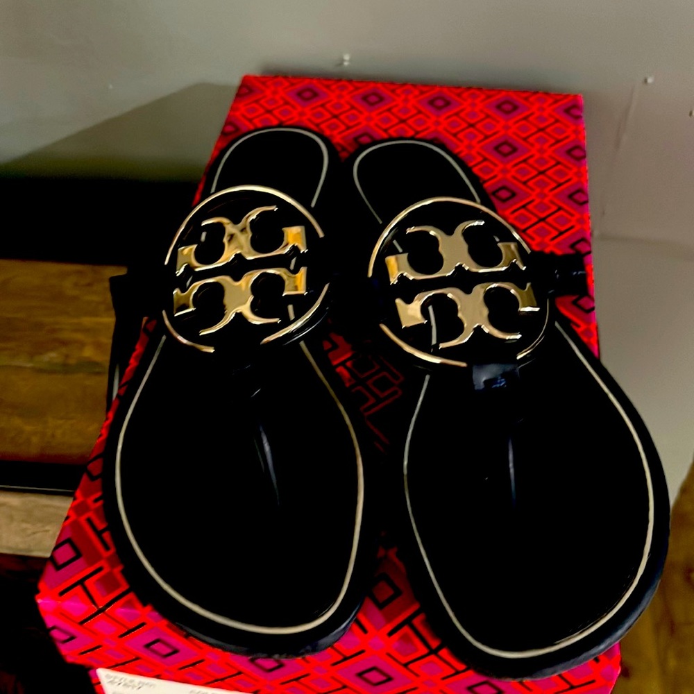 COPY - Tory Burch- Metal Miller Sandal-Navy